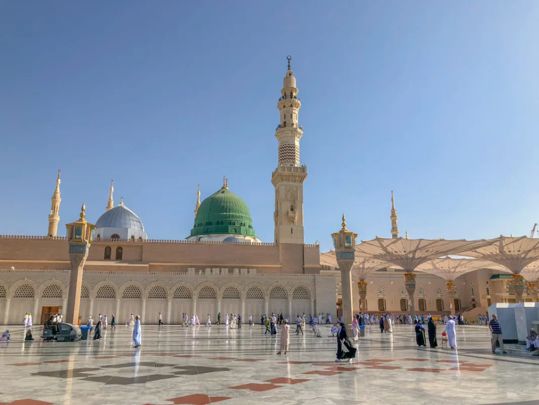 5 Nights 3 Star Umrah Package Gallery